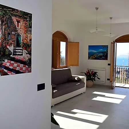 Holiday home Mariahome *